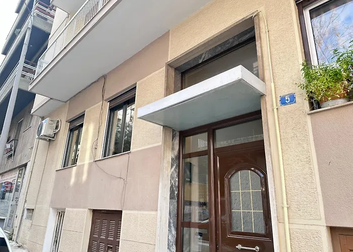 Ah Acropolis Charming Apartment
